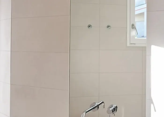 托里慕拉酒店 4*