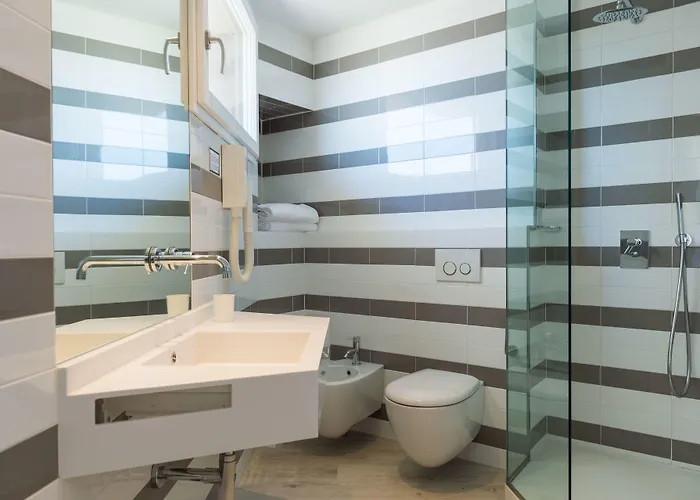 托里慕拉酒店 酒店 4*