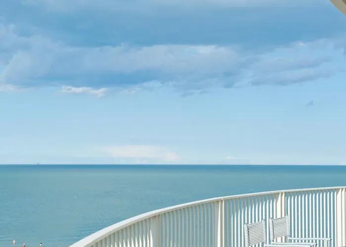 托里慕拉酒店 4*