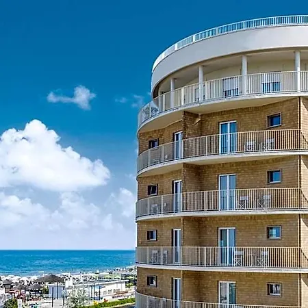 Torremaura Fronte Mare Con Club 4* Milano Marittima