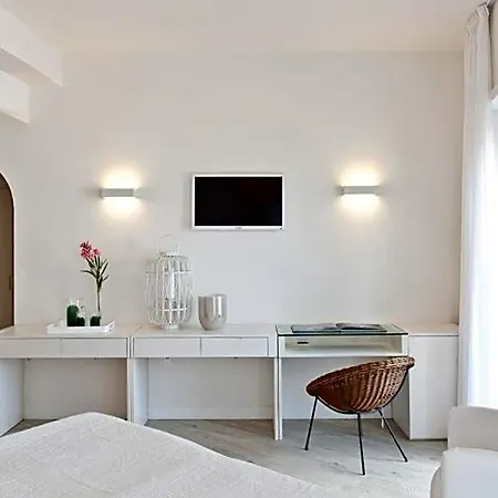 Hotel Torremaura Fronte Mare Con Club 4*