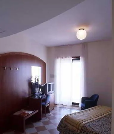 Torremaura Szálloda Milano Marittima