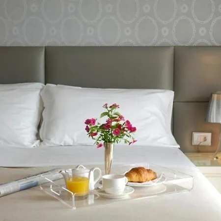 Hotel Torremaura Fronte Mare Con Beach Club ホテル
