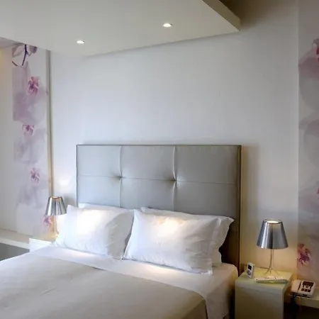 Torremaura Fronte Mare Con Club 4* Milano Marittima