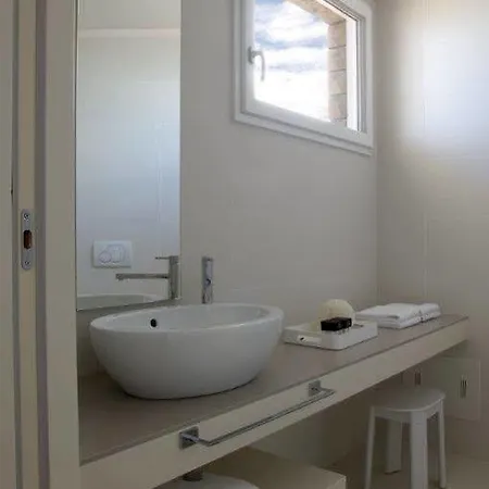 Hotel Torremaura Fronte Mare Con Beach Club 4* ミラノ・マリッティマ